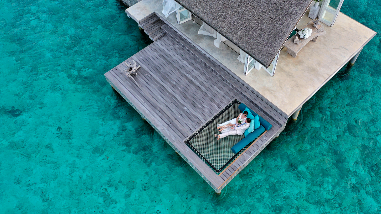 There Was an Over-Water Wedding Chapel at This Magical Maldives Elopement
